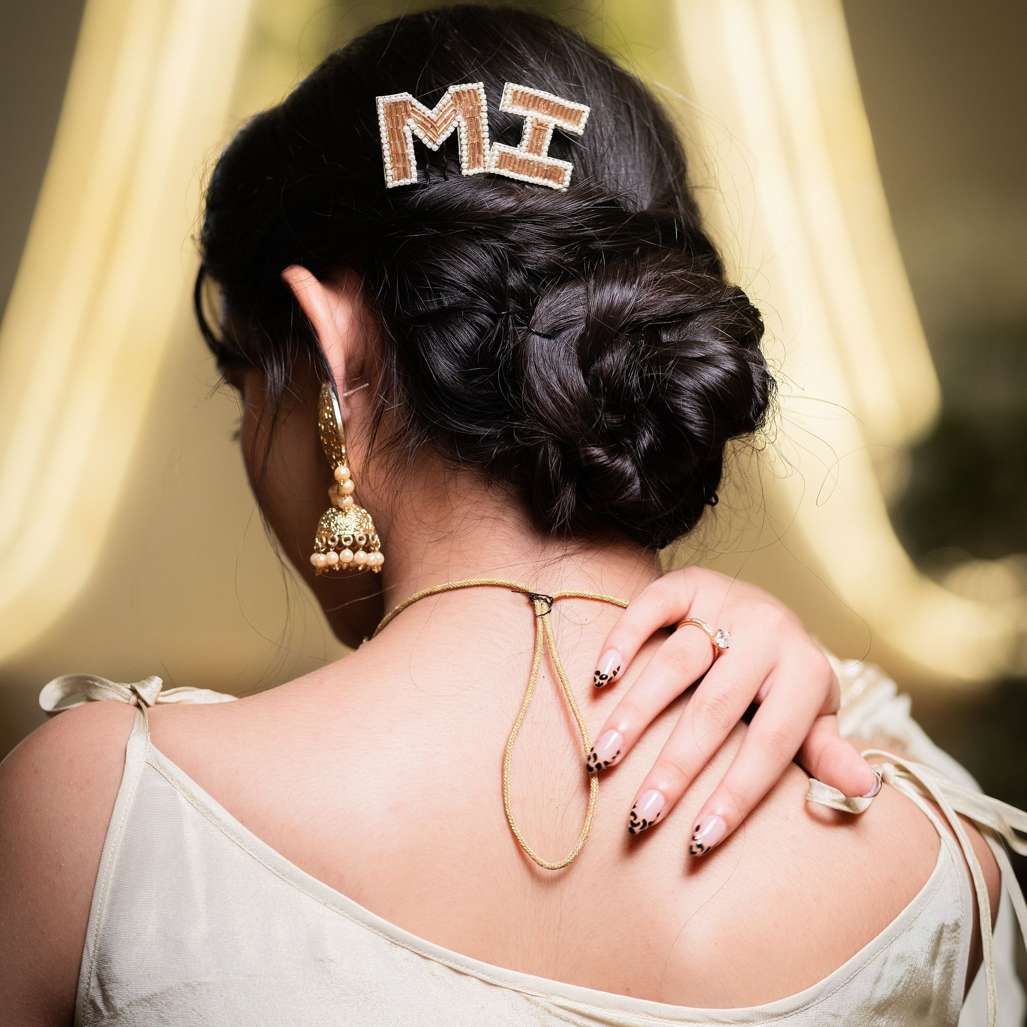 Golden Statement Hairpins